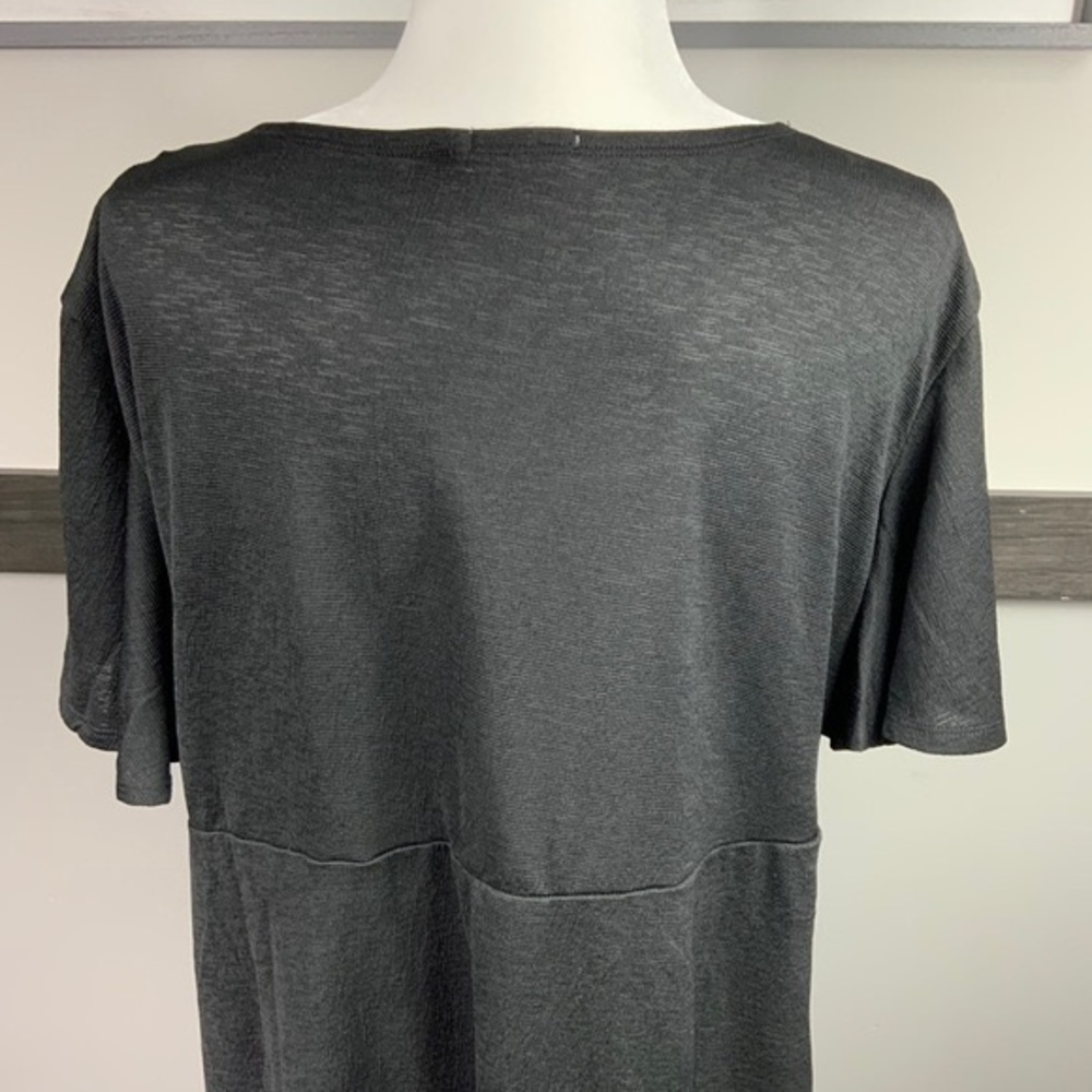 LOANNA woman’s blouse black short circular cap sleeve surplice neck plus size 2X - Picture 8 of 13